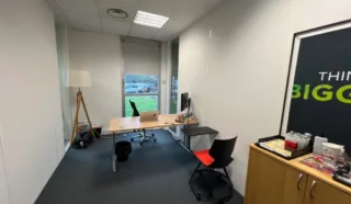  BUREAUX 249 M² NANTES