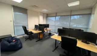  BUREAUX 249 M² NANTES