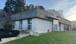  BUREAUX 242 M² VERTOU