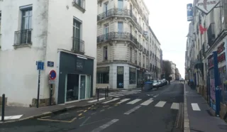  BAIL A CEDER LOCAL 77 m² environ NANTES