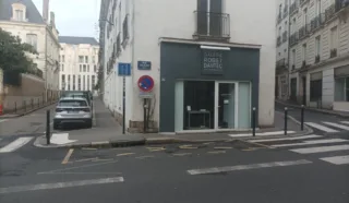  BAIL A CEDER LOCAL 77 m² environ NANTES