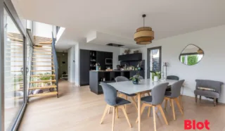 Maison 6 pièce(s)