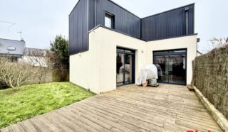 Maison 6 pièce(s)