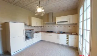 Maison 6 pièce(s)