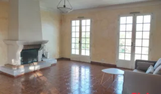 Maison 6 pièce(s)