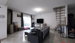 Maison 4 pièce(s)