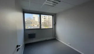  BUREAUX RENNES GARE 210 m²