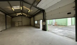  LOCAL D'ACTIVITÉS 851 m² PONTCHATEAU