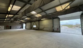  LOCAL D'ACTIVITÉS 851 m² PONTCHATEAU