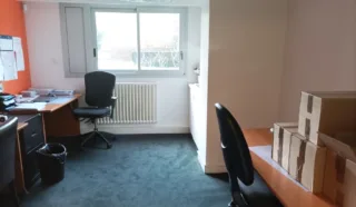  BUREAUX LOCAL COMMERCIAL 96 M² NANTES