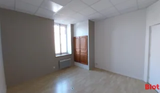  BUREAU 15 m² DOL DE BRETAGNE