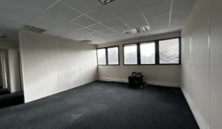  BUREAUX 75 M² SAINT HERBLAIN