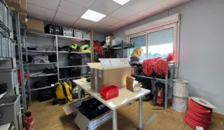  Local industriel Bouguenais 306 m²