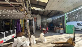  Local industriel Bouguenais 306 m²