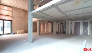  CELLULE COMMERCIALE en DUPLEX 136 m² ST MALO