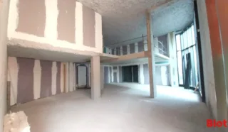  CELLULE COMMERCIALE en DUPLEX 136 m² ST MALO