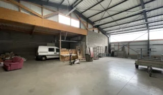  LOCAL COMMERCIAL 1250 m² LORIENT KERPONT