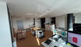  BUREAUX 67 m² LORIENT