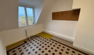  BUREAUX 55 m² LORIENT LA BASE