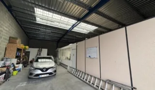  LOCAUX D'ACTIVITÉS 250 M² LES SORINIERES