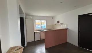  BUREAUX 98 m² LORIENT CAUDAN