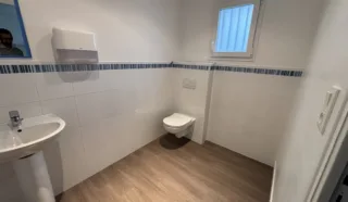  BUREAUX 98 m² LORIENT CAUDAN