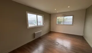  BUREAUX 98 m² LORIENT CAUDAN