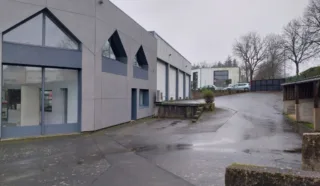 Local d'activités / Local professionnel Bouguenais / Nantes Sud 570 m²