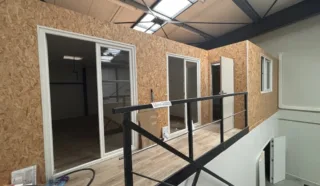  LOCAL D'ACTIVITÉS HENNEBONT 200 m²