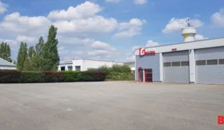  LOCAL D'ACTIVITÉS 300 M² PLOERMEL