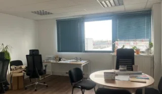  Bureaux 197 m² VANNES