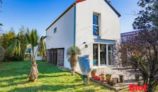 Maison 6 pièce(s)