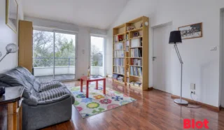 Maison 6 pièce(s)