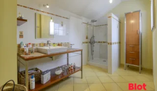 Maison 6 pièce(s)