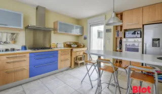 Maison 6 pièce(s)