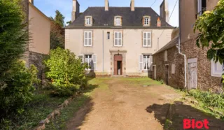 Maison 12 pièce(s)