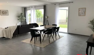 Maison 6 pièce(s)
