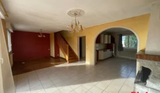 Maison 6 pièce(s)