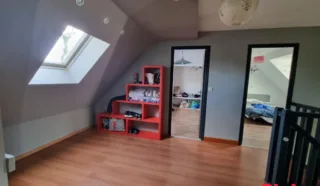 Maison 6 pièce(s)