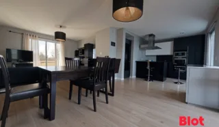 Maison 6 pièce(s)