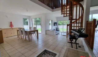 Maison 5 pièce(s)
