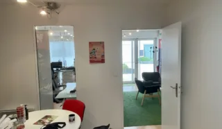 BUREAUX 85 M² NANTES QUARTIER OLIVETTES