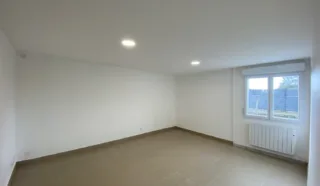  LOCAL D'ACTIVITÉS 200 m² MELESSE