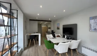  LOCAL COMMERCIAL 30 M² REZE