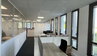  BUREAUX 254 m² PACÉ