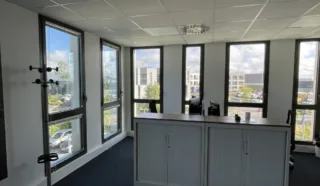  BUREAUX 254 m² PACÉ