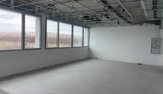  BUREAUX 636 M² RENNES
