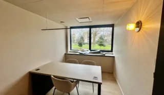  BUREAUX 90 m² RENNES