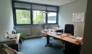  BUREAUX 404 M² RENNES