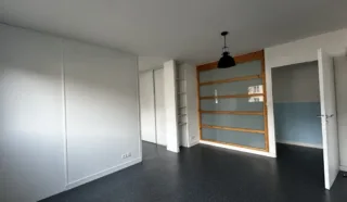  BUREAUX 50 M² NANTES